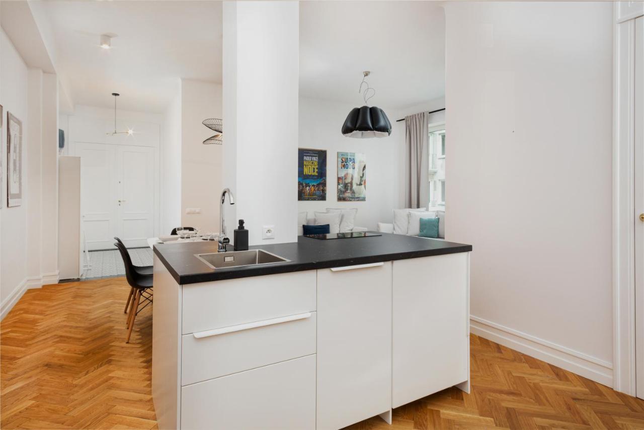 Hoza 35 By Homeprime Warsaw Exterior photo